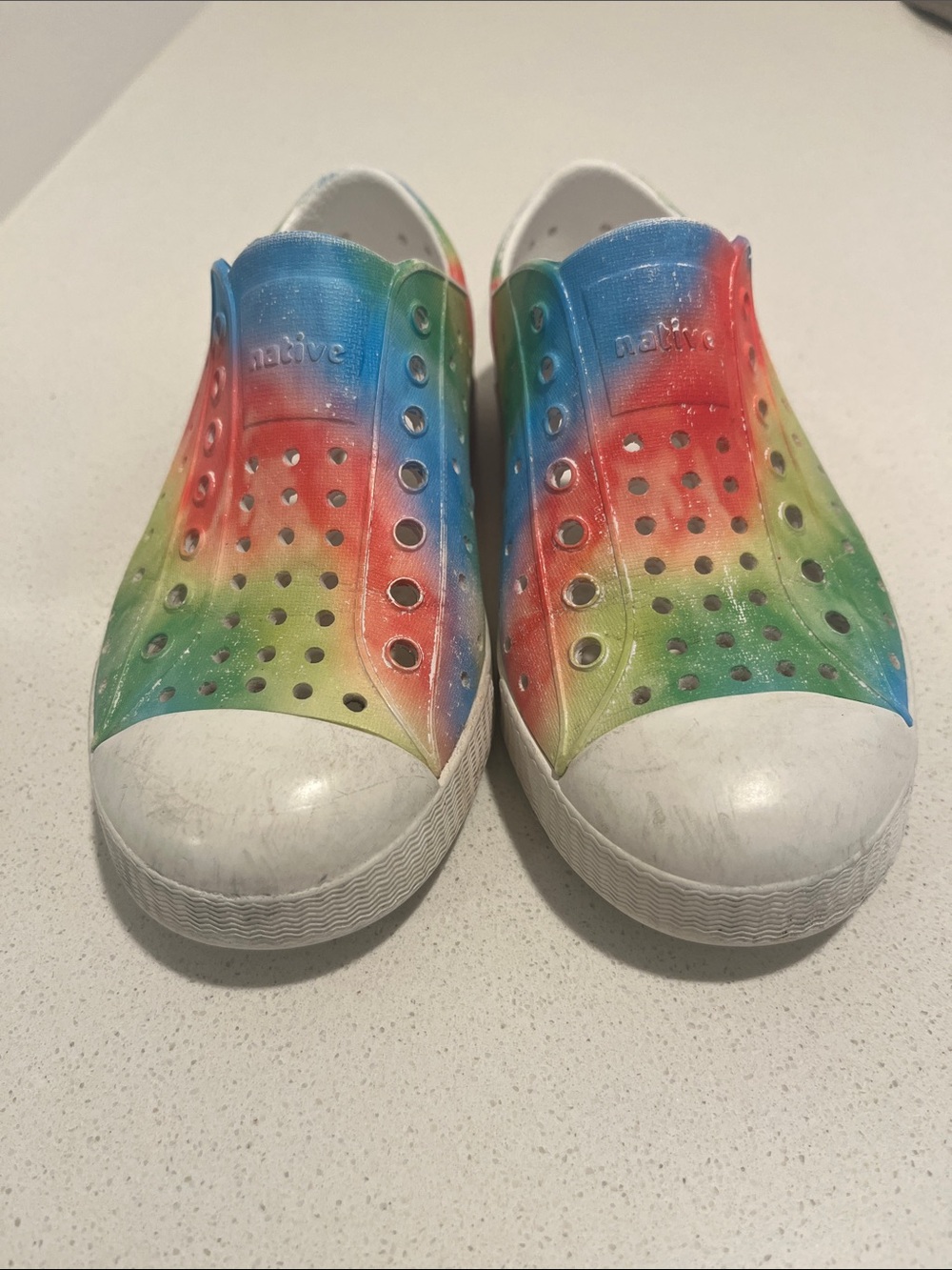 Native Kids Rainbow Gradient Slip-On Water Shoes — Red Blue Green